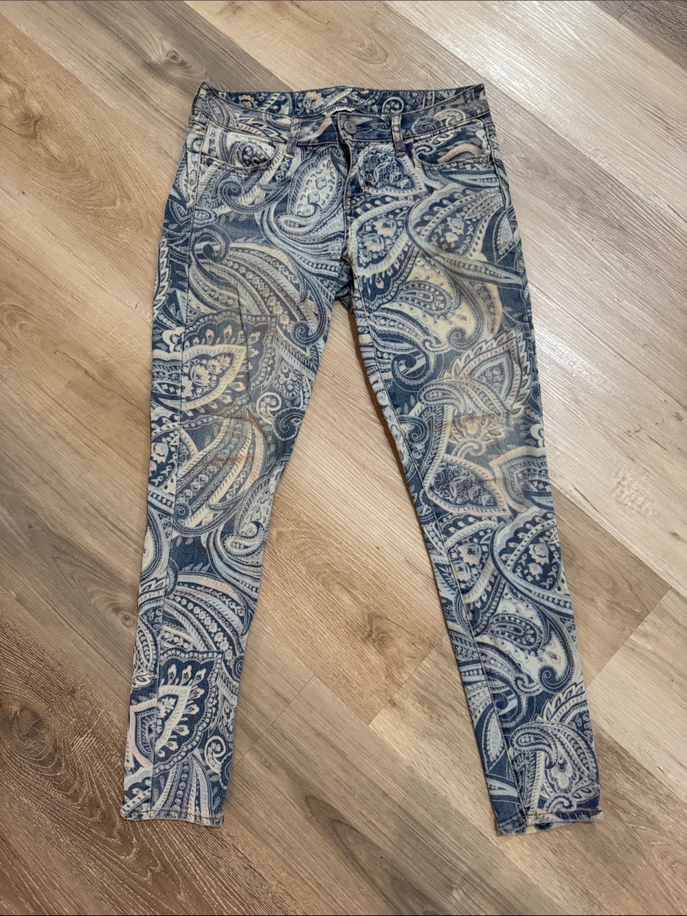 American Eagle Outfitters Paisley Print Skinny Jeans - Blue and Cream